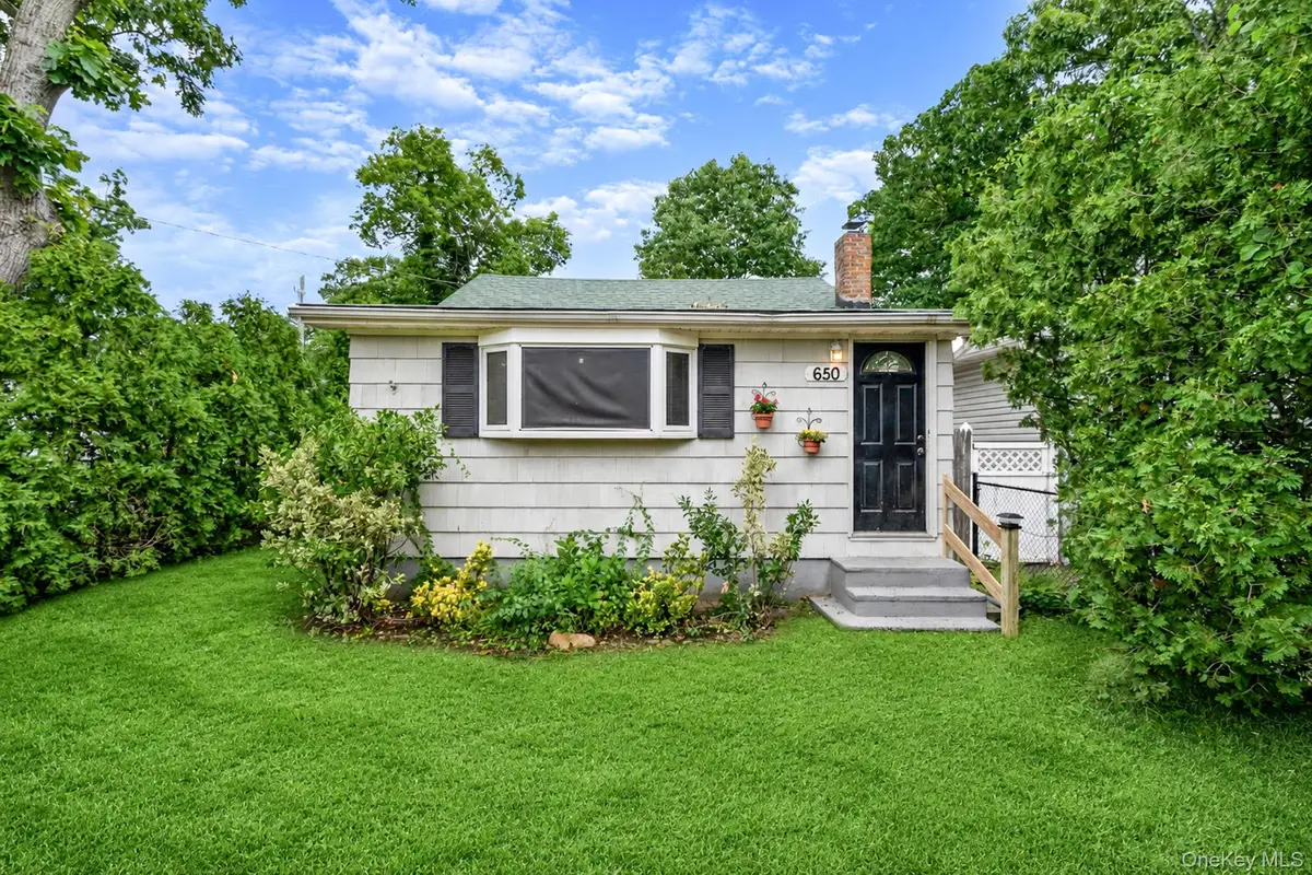 650 College Road, Farmingville, NY 11738 - #1