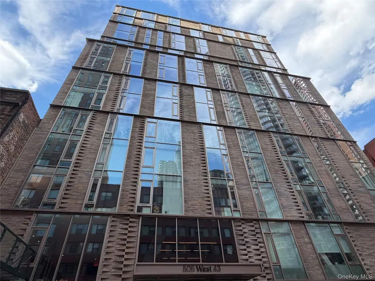 505 W 43rd Street #6L, Manhattan, NY 10036 - #1