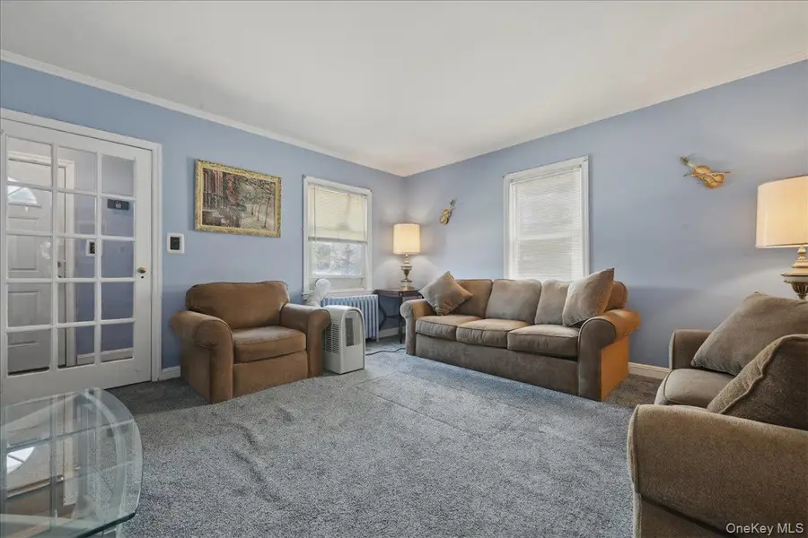 210 Madison Street, Franklin Square, NY 11010 - #3
