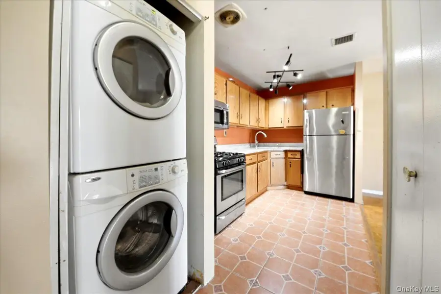 916 Union Avenue #B, Bronx, NY 10459 - #2