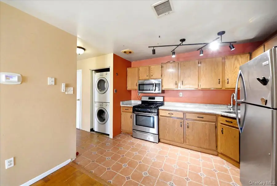 916 Union Avenue #B, Bronx, NY 10459 - #3