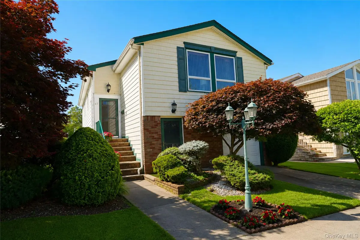 47 Stanley Circle, Staten Island, NY 10308 - #1