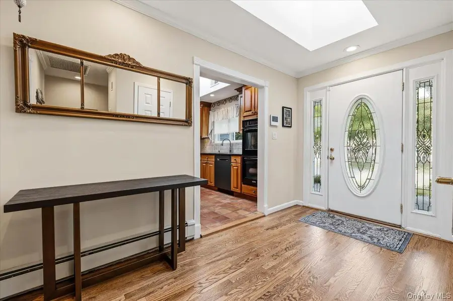 39 Merrivale Drive, Smithtown, NY 11787 - #3
