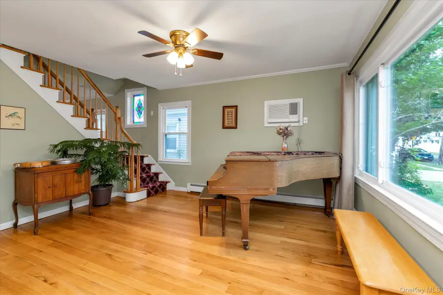 1185 Webber Avenue, South Hempstead, NY 11550 - #3