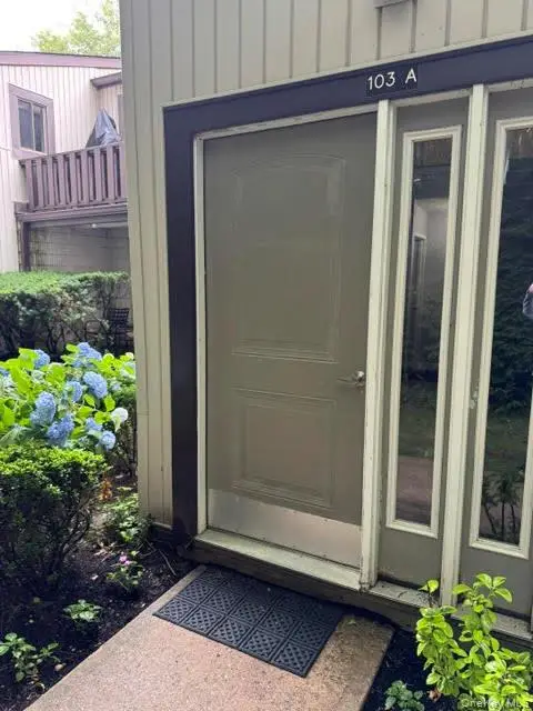 103 Richmond Boulevard #2A, Ronkonkoma, NY 11779 - #3