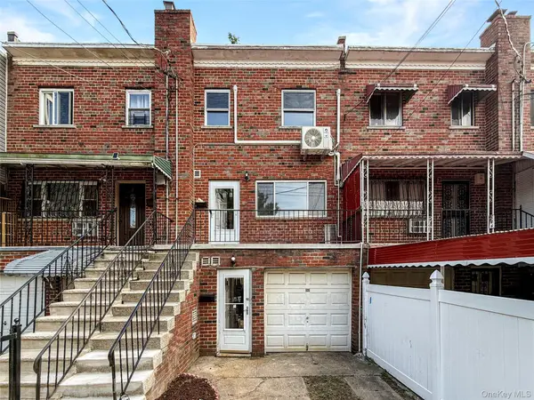 806 E 227th Street, Bronx, NY 10466