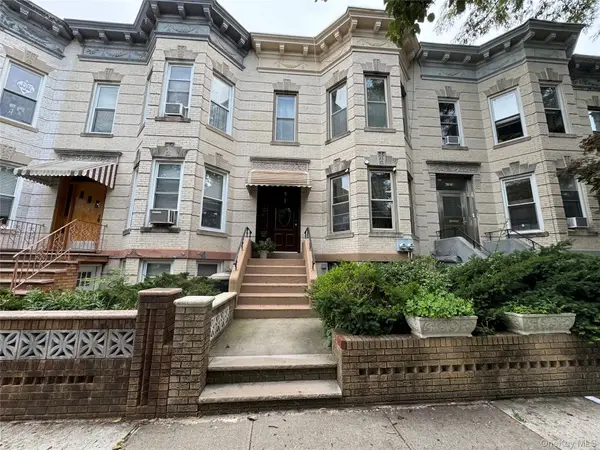 6130 Linden Street, Ridgewood, NY 11385