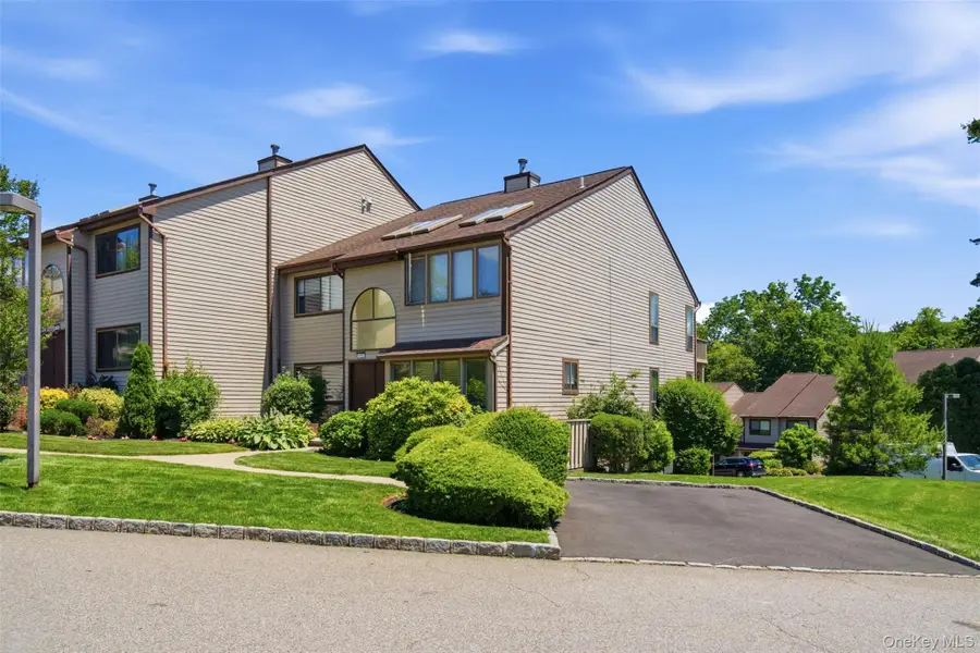 112 The Glen #112, Glen Head, NY 11545 - #2