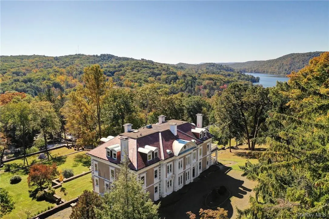 118 Tower Hill Road W, Tuxedo Park, NY 10987 - #1