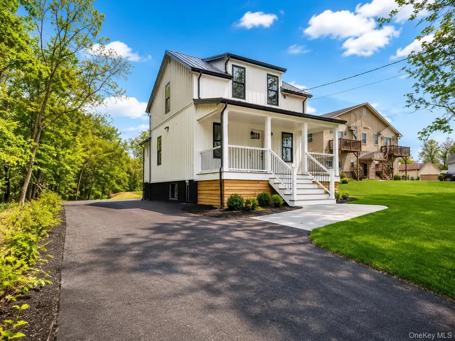 386 Lakeside Road, Newburgh, NY 12550 - #3