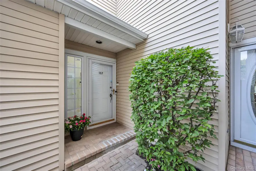 157 Windwatch Drive, Hauppauge, NY 11788 - #3