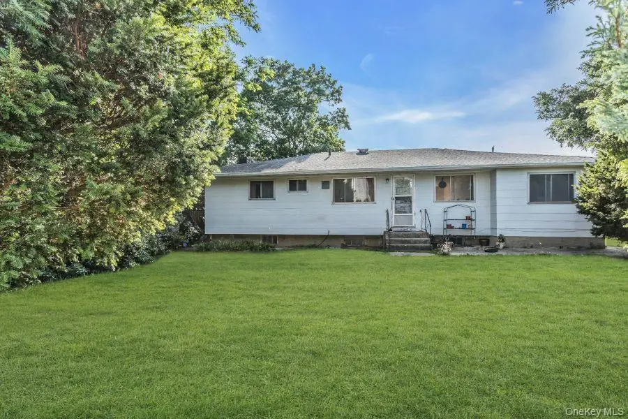 61 Redwood Lane, Massapequa Park, NY 11762 - #1