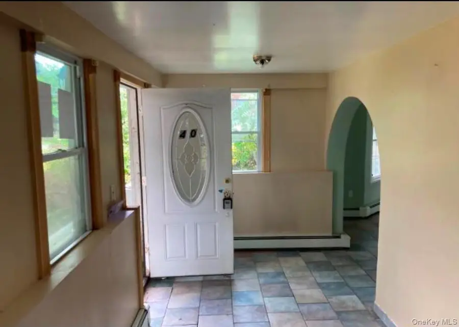 40 East Avenue, Freeport, NY 11520 - #3