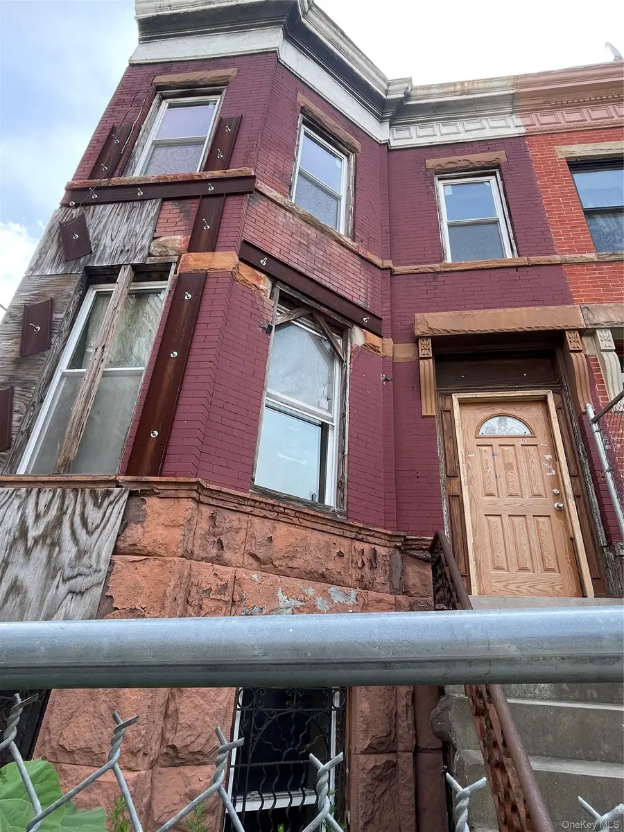 18 Agate Court, Brooklyn, NY 11213 - #2