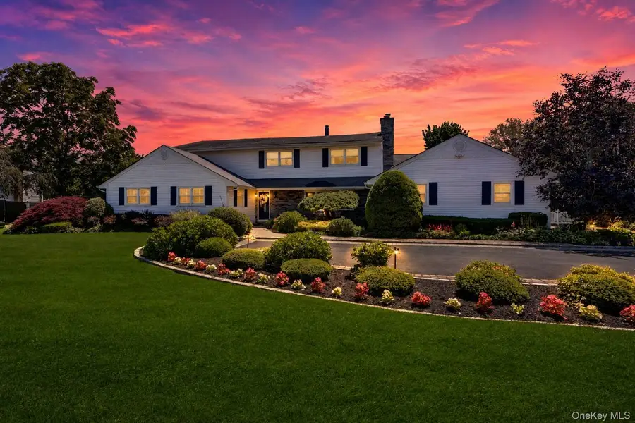 257 Shadybrook Lane, West Islip, NY 11795 - #2