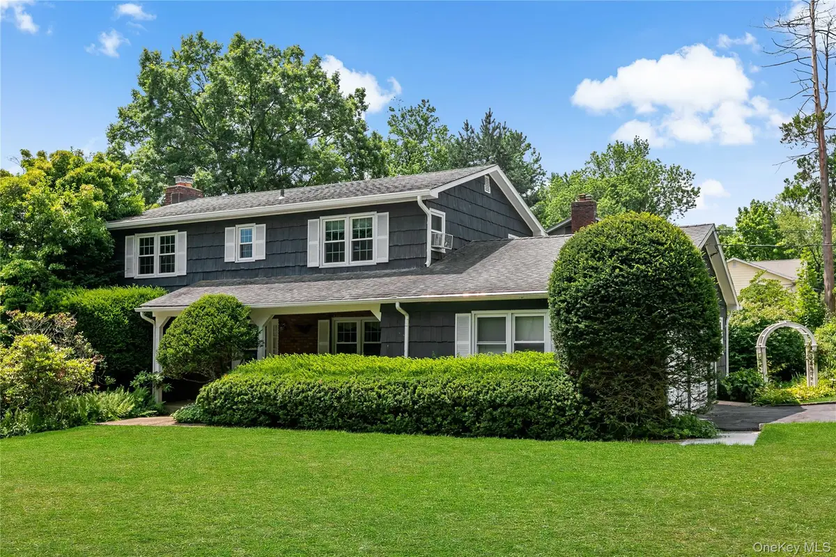 8 Mckenna Place, Mamaroneck, NY 10543 - #1