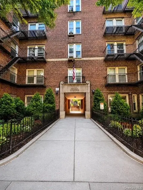 48-20 44th Street #4C, Woodside, NY 11377