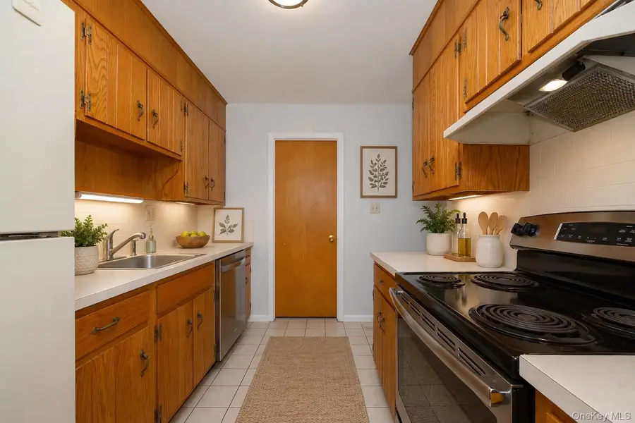 9 Ruby Circle, Poughkeepsie, NY 12603 - #3