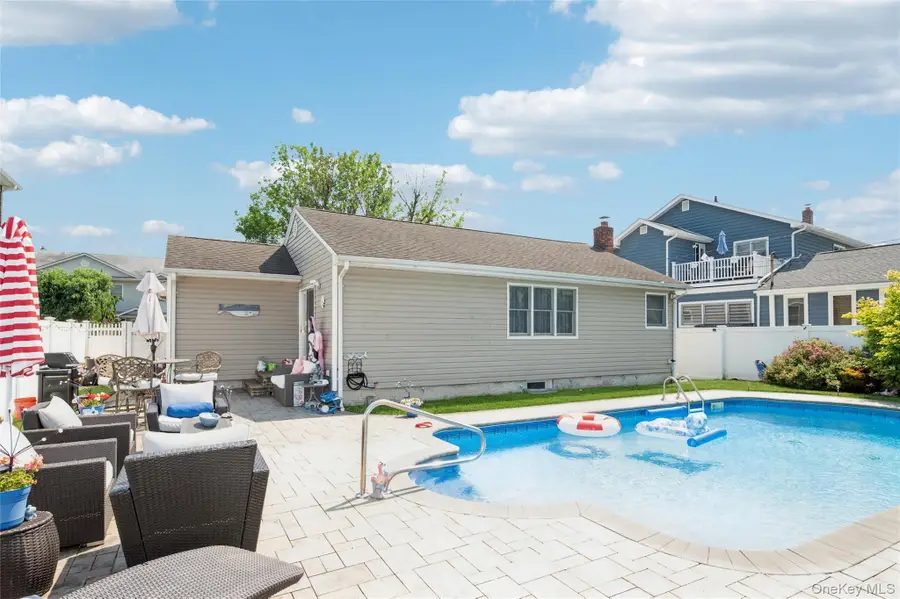 389 Briarwood Road, Massapequa, NY 11758 - #3