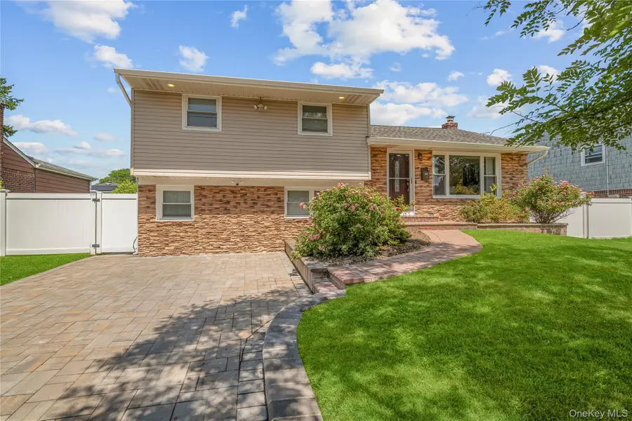 16 Cumberland Road, Jericho, NY 11753 - #2