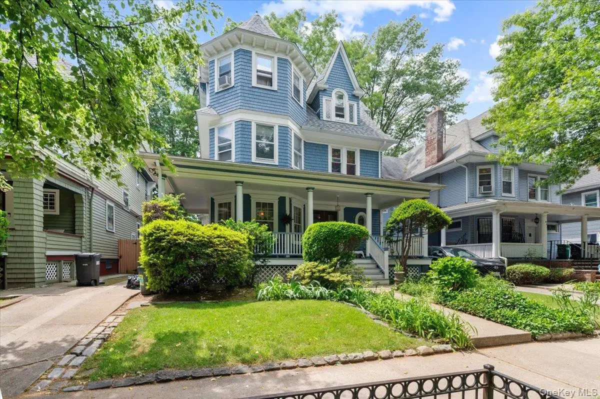 644 E 24th Street, Brooklyn, NY 11210 - #1