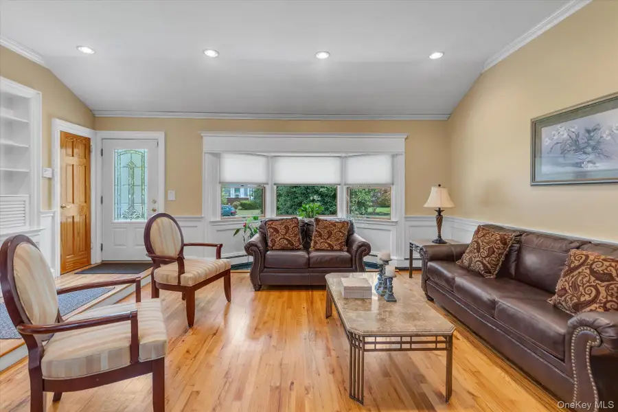 15 Elberta Drive, East Northport, NY 11731 - #2