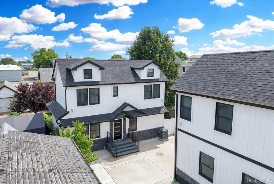 23 Doherty Avenue, Elmont, NY 11003 - #3