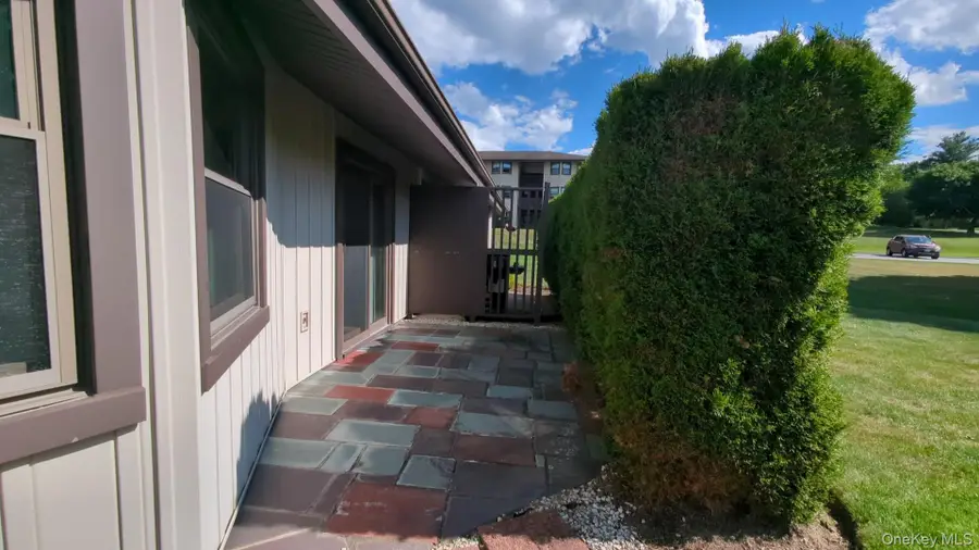 5 Devon Court #B, Yorktown Heights, NY 10598 - #2