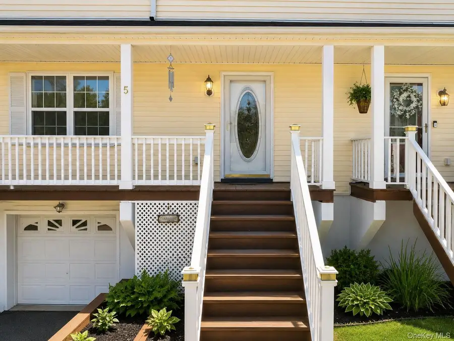 5 Alicia Lane, Warwick, NY 10990 - #2