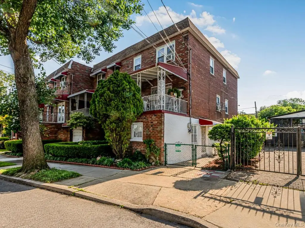 4607 Wilder Avenue, Bronx, NY 10466 - #1