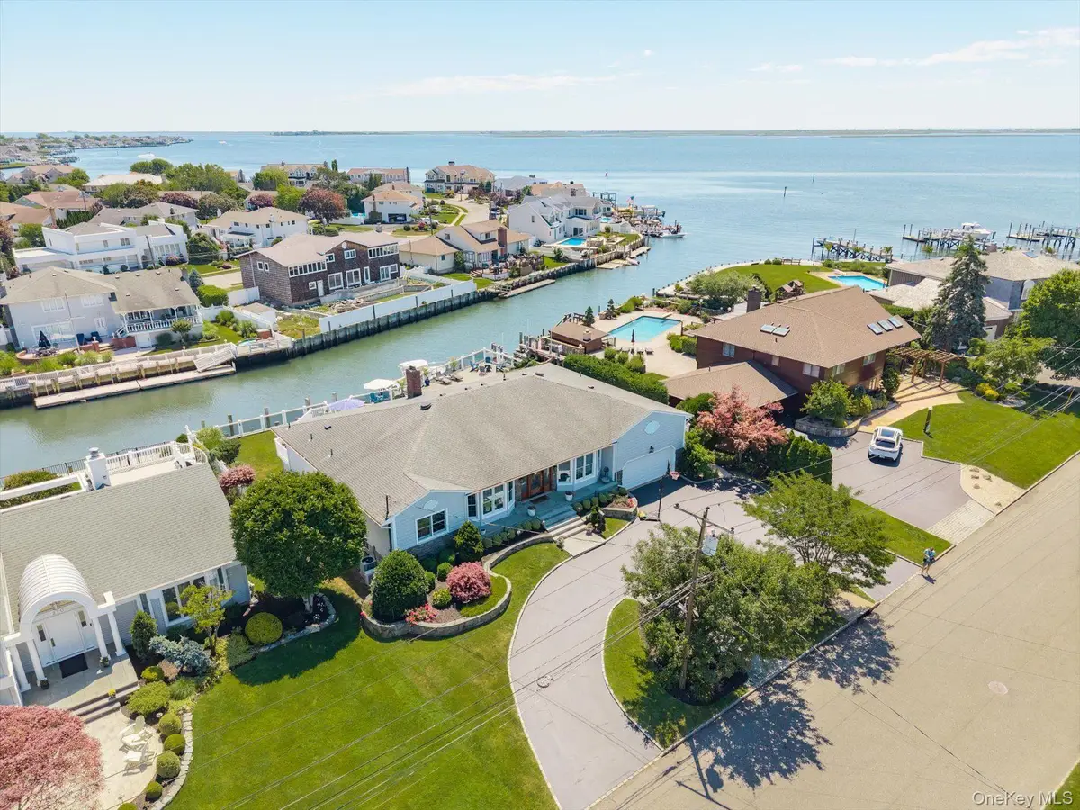 280 Bay Drive, Massapequa, NY 11758 - #1