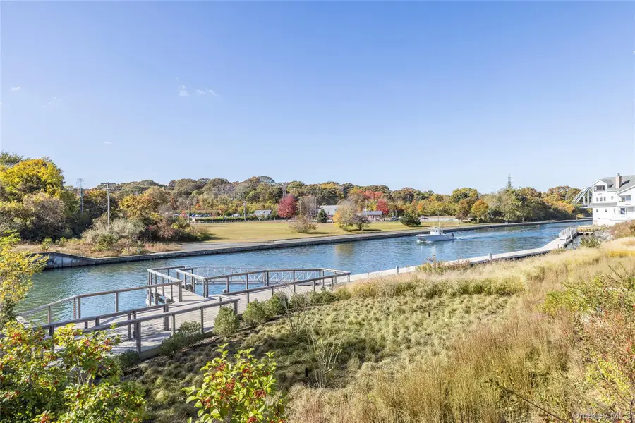 57 Old Boathouse Lane S, Hampton Bays, NY 11946 - #2