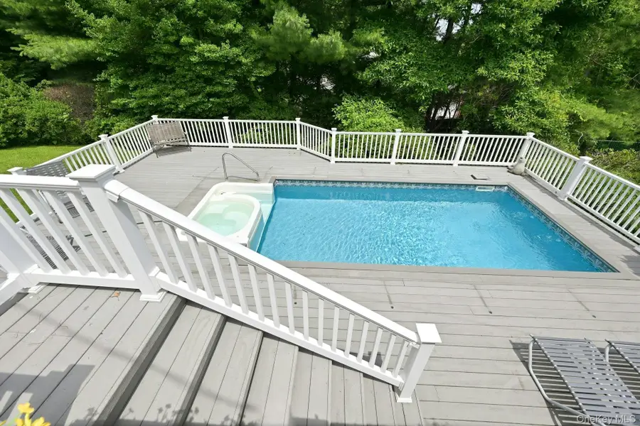 39 Upper Drive, Huntington Bay, NY 11743 - #3