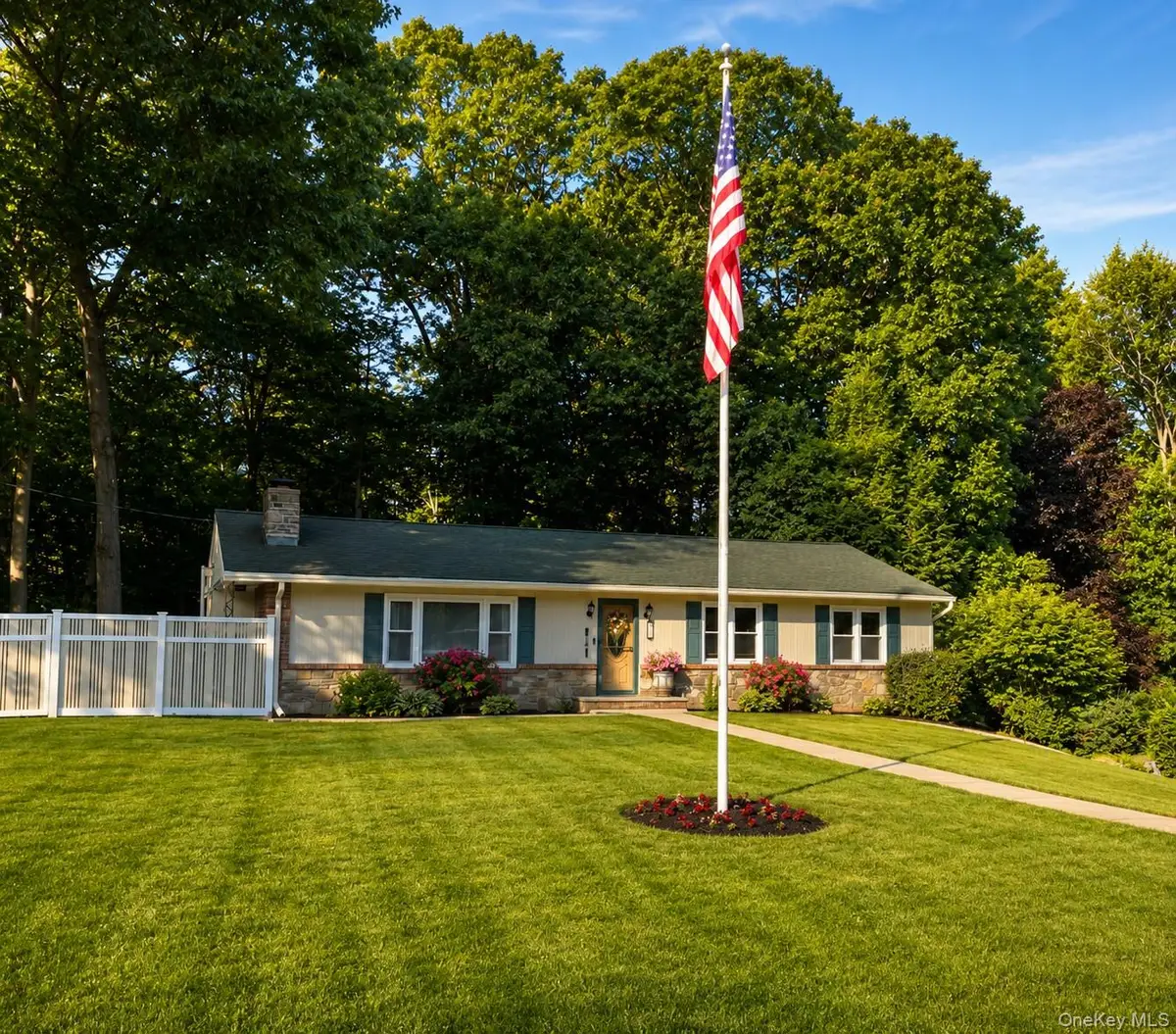26 Garden Drive, New Windsor, NY 12553 - #1