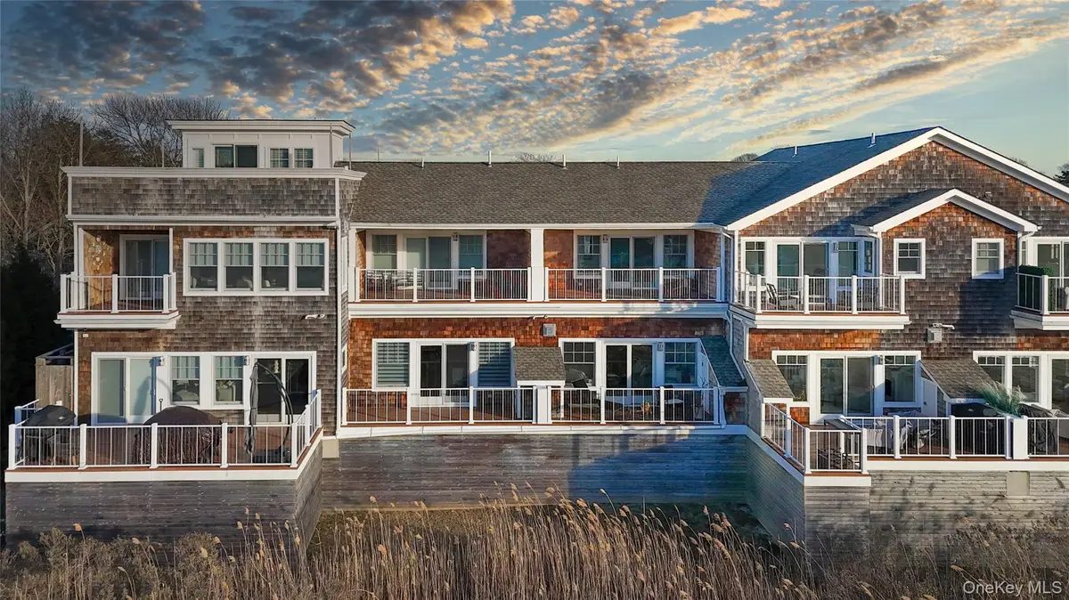 68 Foster Avenue #4, Hampton Bays, NY 11946 - #1