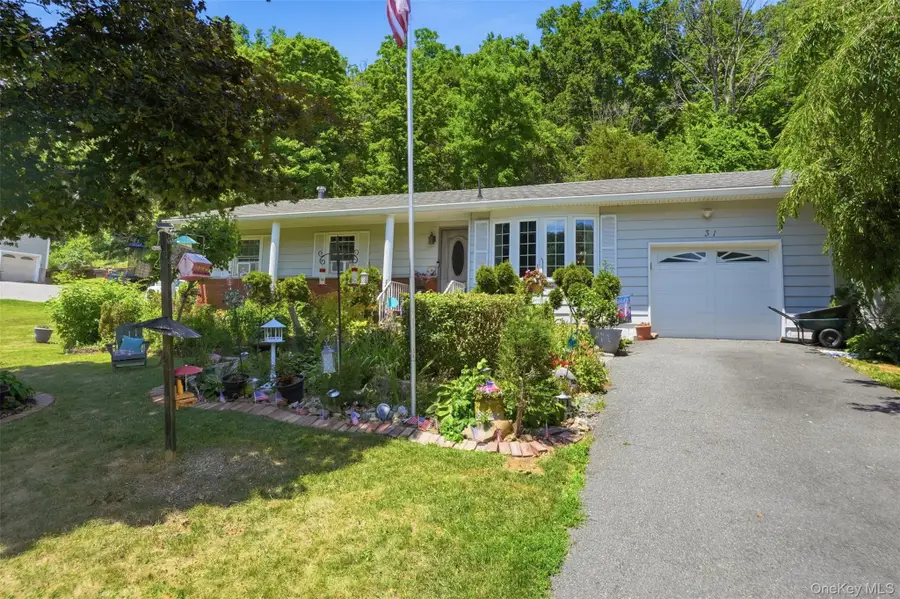31 Park Hill Drive, Hopewell Junction, NY 12533 - #3