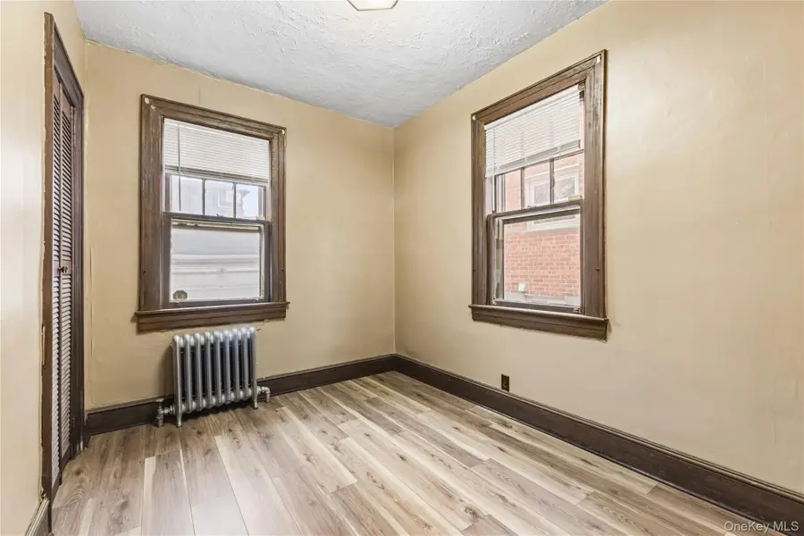 61-17B 165th Street, Fresh Meadows, NY 11365 - #2