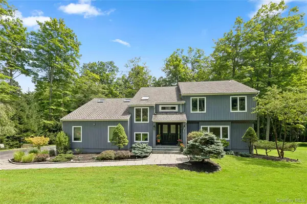 11 Cobbling Rock Drive, Katonah, NY 10536