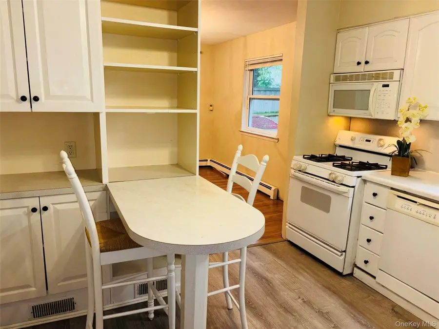 3 Altamont Avenue, Sea Cliff, NY 11579 - #3