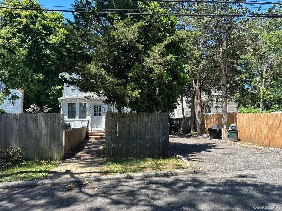 55 9th Avenue, Huntington Station, NY 11746 - #3