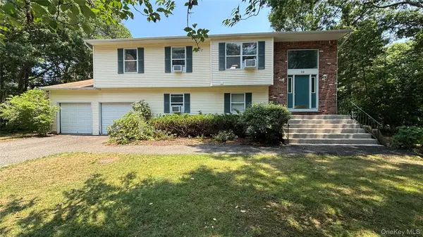 10 Woodbrook Circle, Holtsville, NY 11742