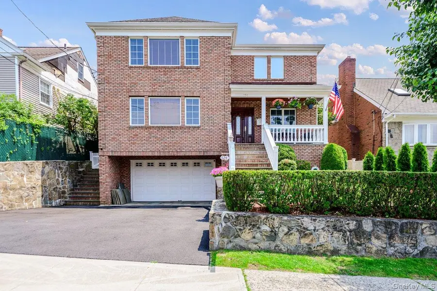 124 Lakeview Avenue, West Harrison, NY 10604 - #2