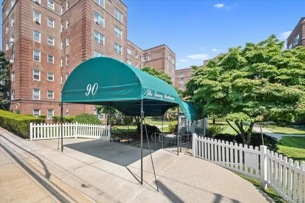 90 Bryant Avenue #2B- Dorset, White Plains, NY 10605