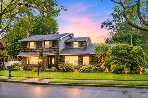 2 Bartel Drive, Greenlawn, NY 11740