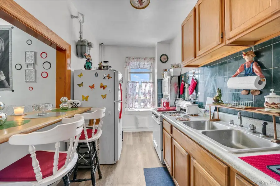 550 Fort Washington Avenue #4E, New York, NY 10033 - #3