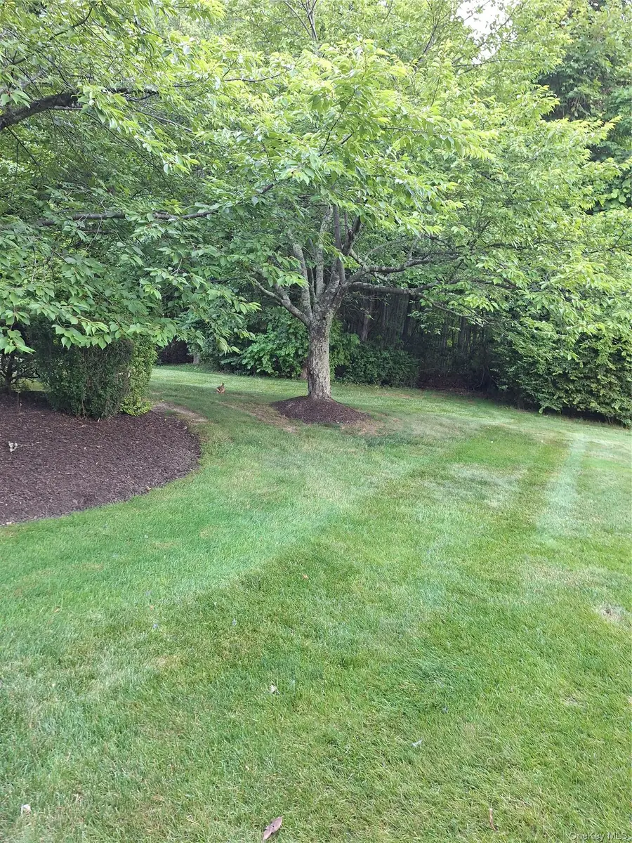 72 Scenic Vm, Yorktown Heights, NY 10598 - #2