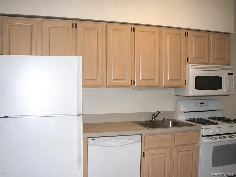70 S Park Avenue #205, Rockville Centre, NY 11570 - #3