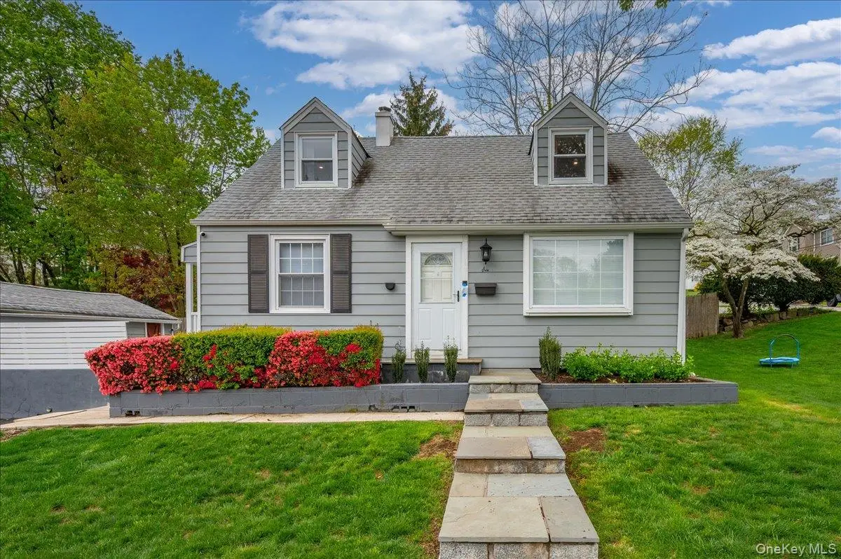 6 Cantitoe Road, Yonkers, NY 10710 - #1