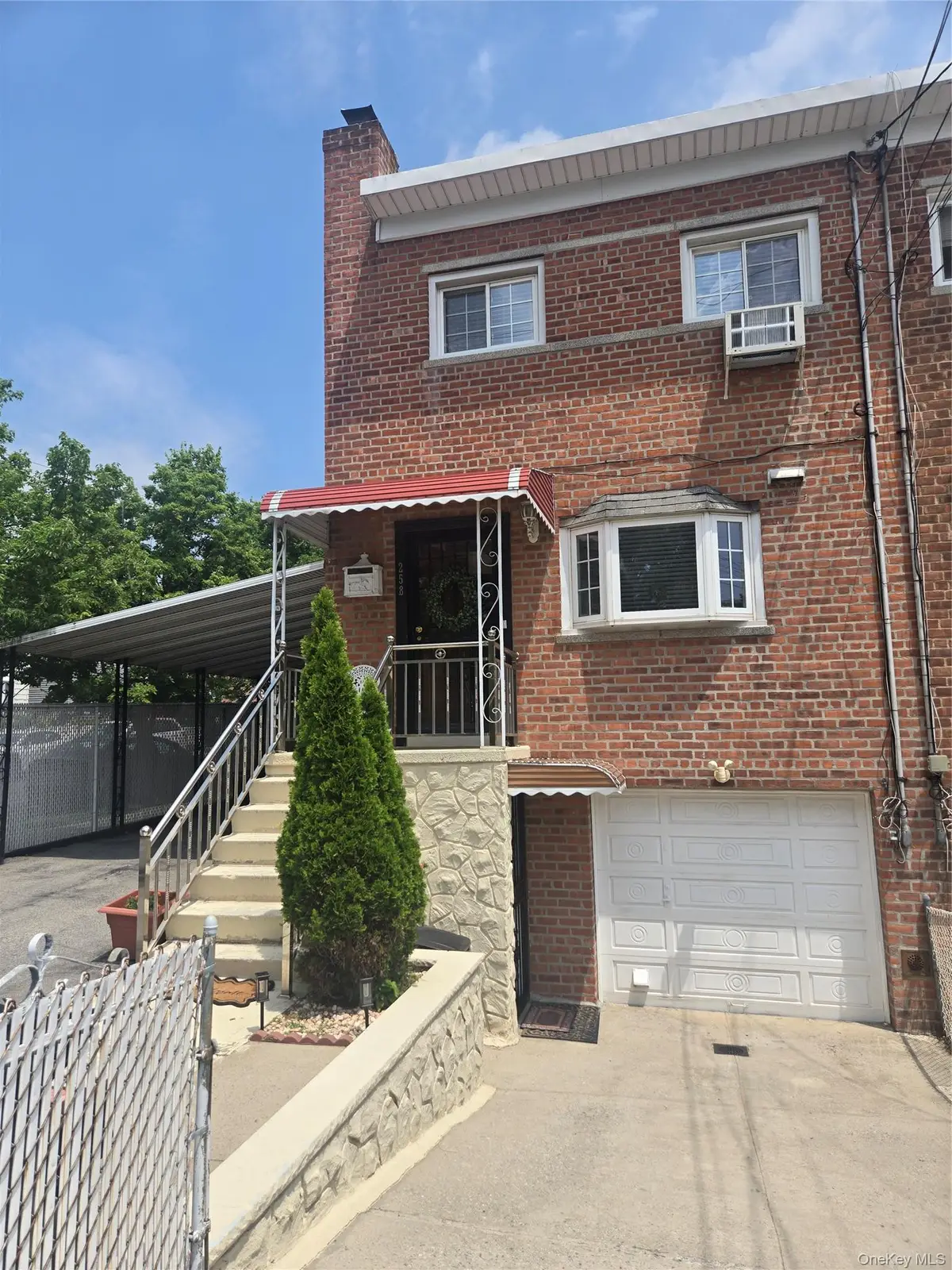 258 Revere Avenue, Bronx, NY 10465 - #1