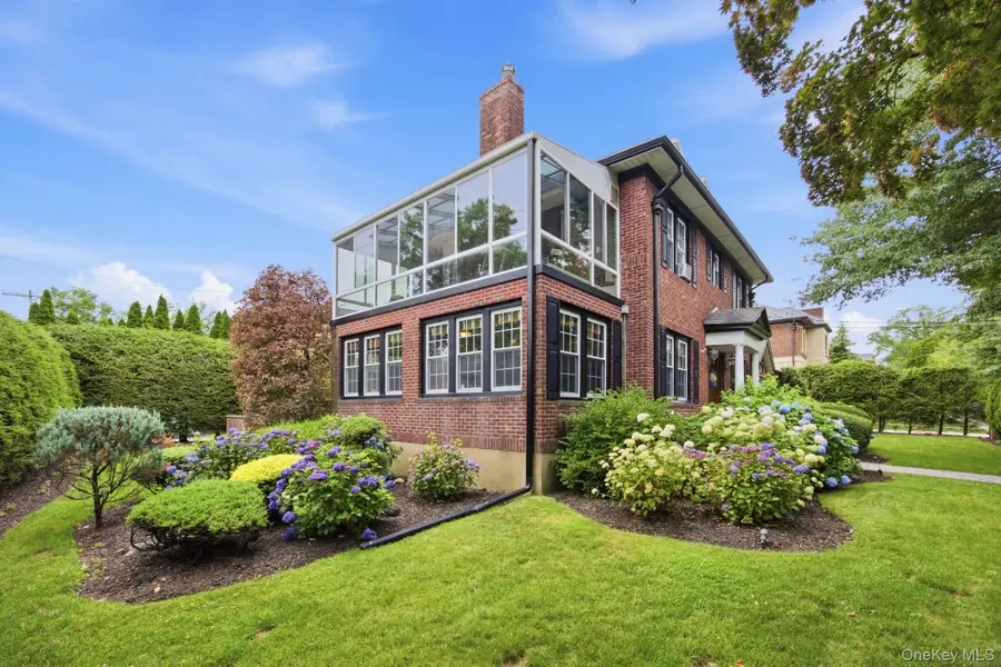 Address Withheld By Seller, Bayside, NY 11360 - #2